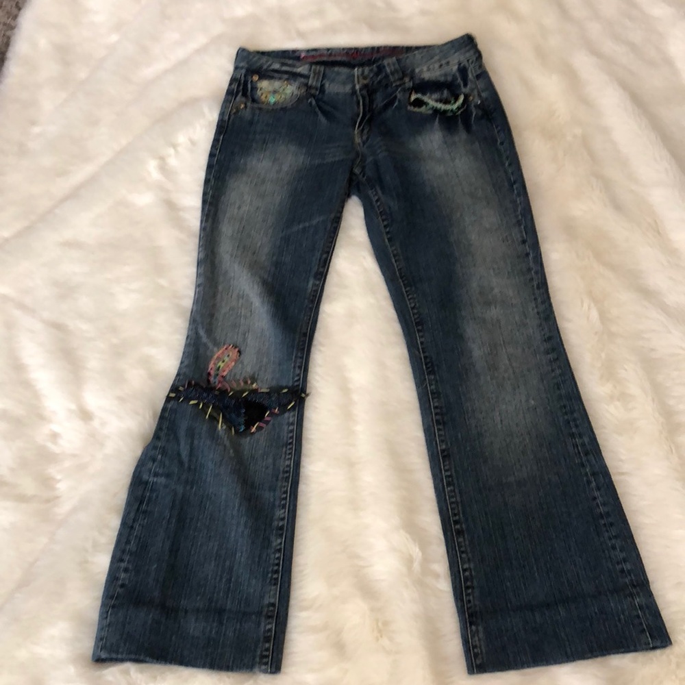 Cassidi embellished distressed Jeans patchwork 8? - Picture 5 of 8